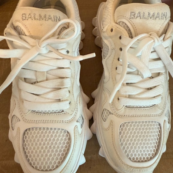 Balmain B-Court (or B27) White/Off-White Low-Top Sneakers — Luxury Streetwear - Picture 9 of 11